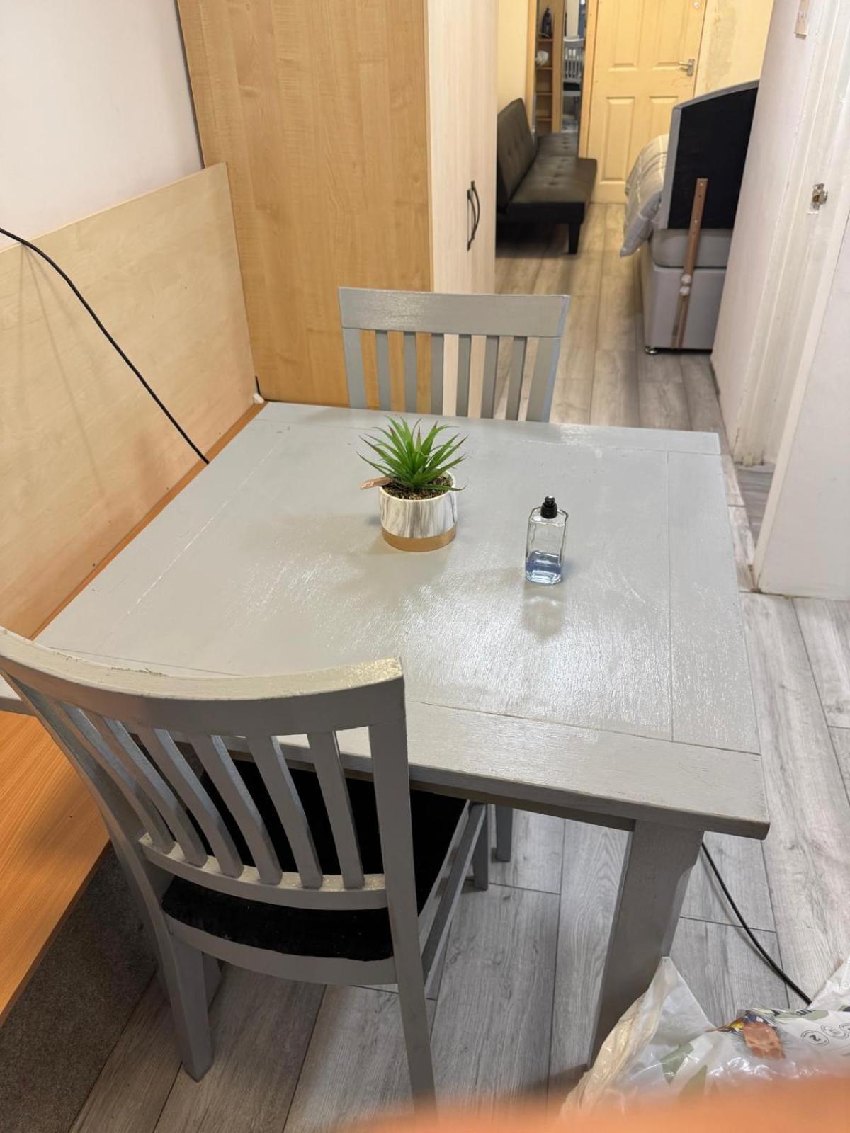 Apartment Flat *